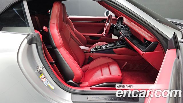 Porsche 911 2026 — photo 18