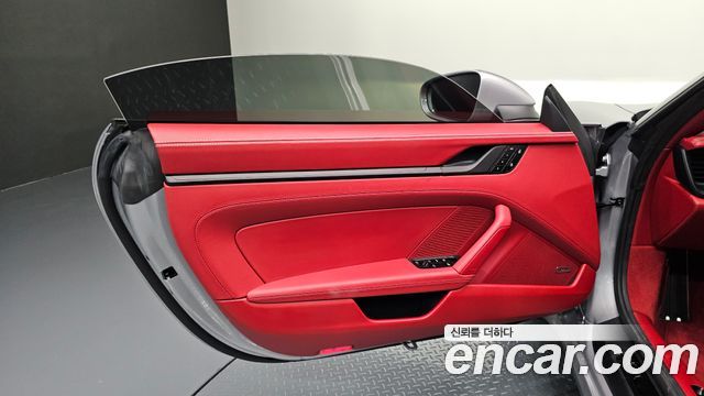 Porsche 911 2026 — photo 14