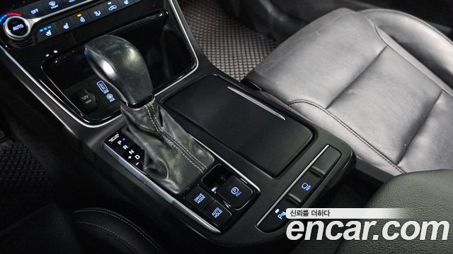 Hyundai Grandeur 2018 — photo 12