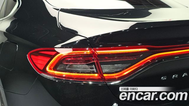 Hyundai Grandeur 2018 — photo 9