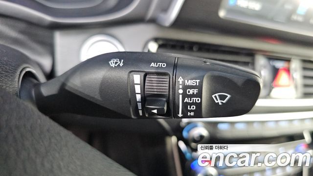 Hyundai Grandeur 2018 — photo 30
