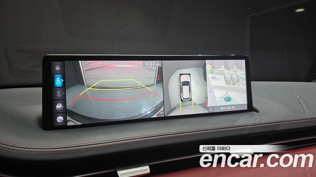 Genesis GV70 2021 — photo 16