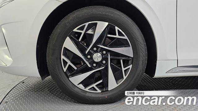 Hyundai Grandeur 2021 — photo 5