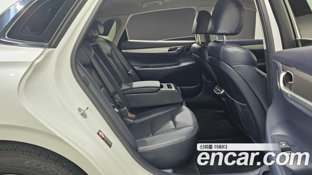 Hyundai Grandeur 2021 — photo 12