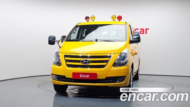Hyundai Starex 2017 — photo 3