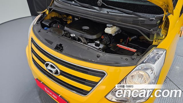 Hyundai Starex 2017 — photo 6