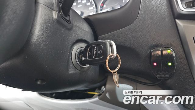 Hyundai Starex 2017 — photo 21