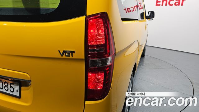Hyundai Starex 2017 — photo 9