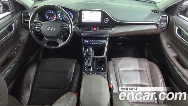 Hyundai Grandeur 2017 — photo 10