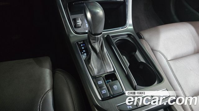 Hyundai Grandeur 2017 — photo 12