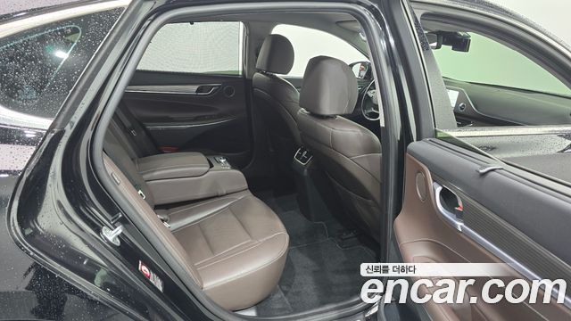 Hyundai Grandeur 2017 — photo 17