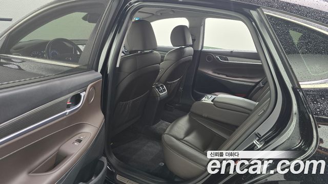 Hyundai Grandeur 2017 — photo 18