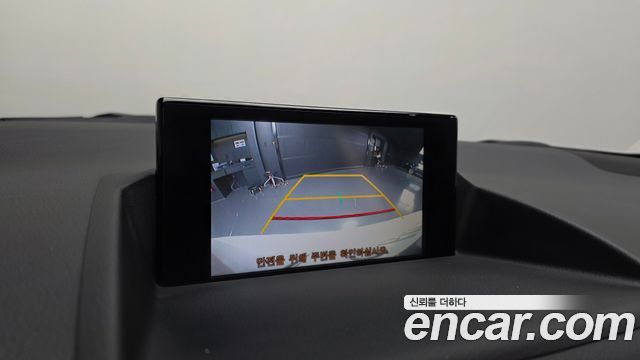 Lexus CT200h 2018 — photo 21