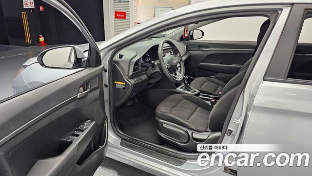 Hyundai AVANTE 2020 — photo 10