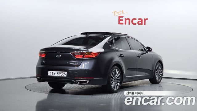 Kia K7 2017 — photo 2