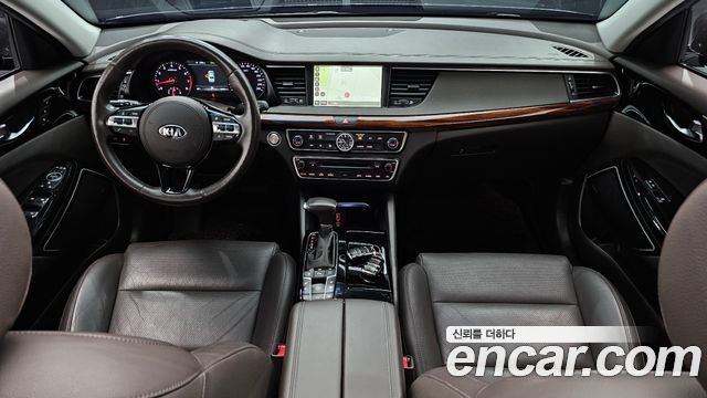 Kia K7 2017 — photo 10