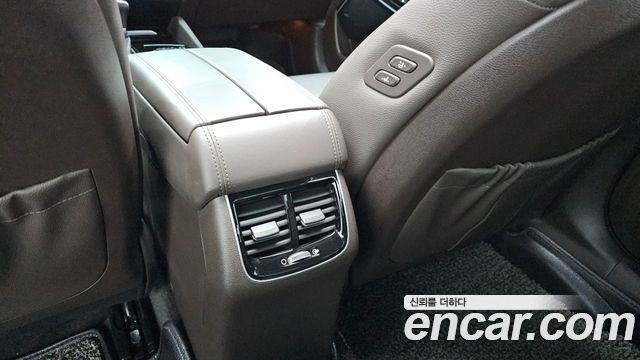 Kia K7 2017 — photo 26