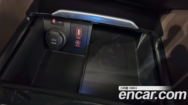 Kia K7 2017 — photo 27