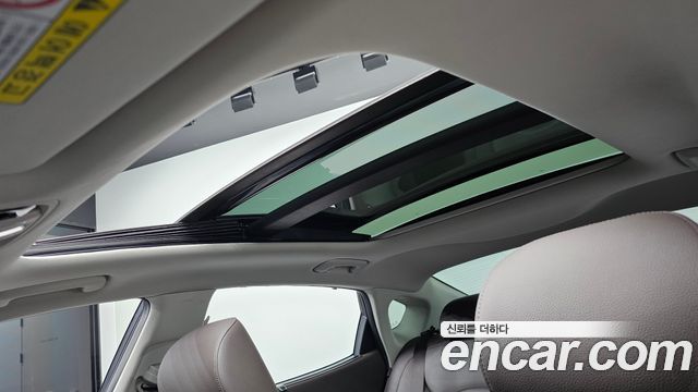 Kia K7 2017 — photo 32