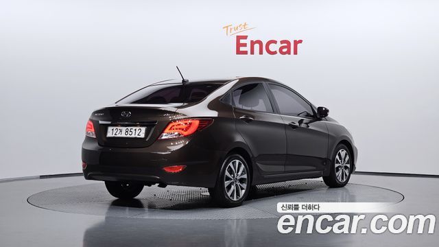 Hyundai Accent 2015 — photo 2