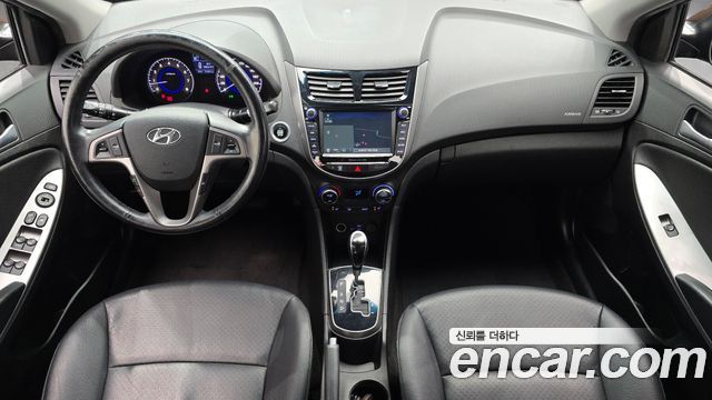 Hyundai Accent 2015 — photo 7