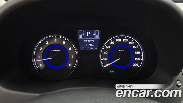 Hyundai Accent 2015 — photo 8