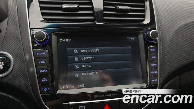 Hyundai Accent 2015 — photo 15
