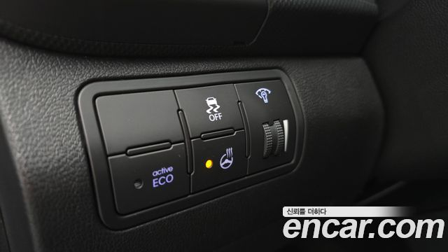 Hyundai Accent 2015 — photo 18