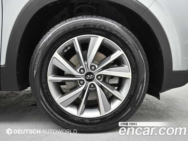 Hyundai Santafe 2019 — photo 5