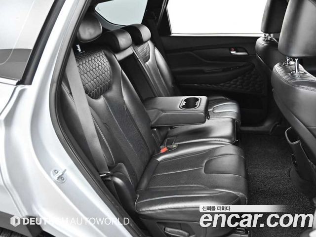 Hyundai Santafe 2019 — photo 12