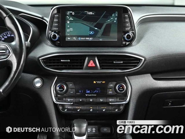 Hyundai Santafe 2019 — photo 14