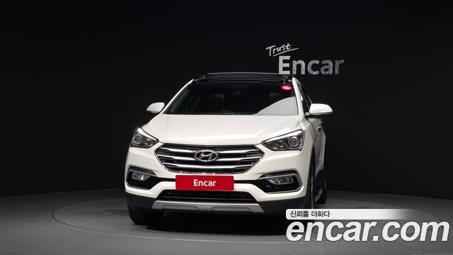 Hyundai Santafe 2016 — photo 3