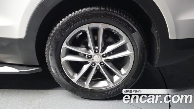 Hyundai Santafe 2016 — photo 5