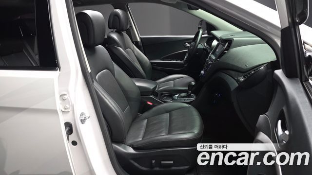 Hyundai Santafe 2016 — photo 17
