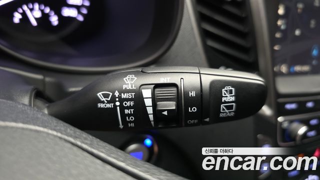 Hyundai Santafe 2016 — photo 28