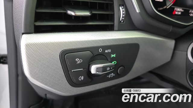 Audi A5 2021 — photo 32