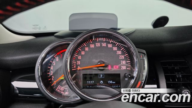 Mini Cooper 2020 — photo 11