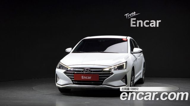 Hyundai AVANTE 2020 — photo 3