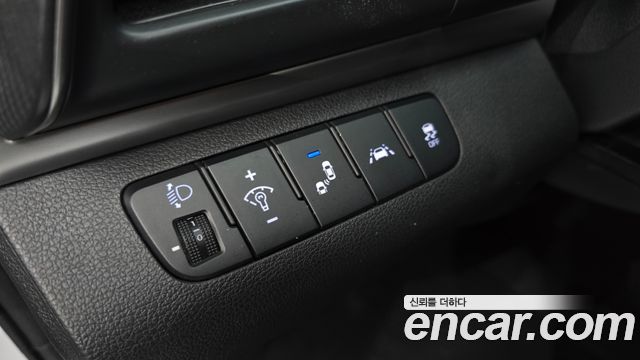Hyundai AVANTE 2020 — photo 20