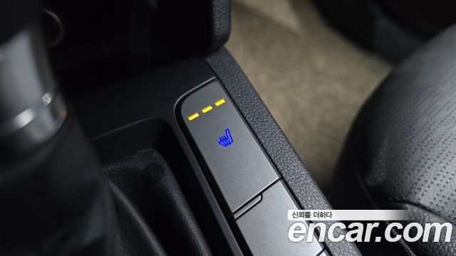 Hyundai AVANTE 2020 — photo 26