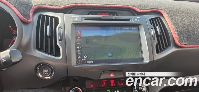 Kia Sportage 2013 — photo 7