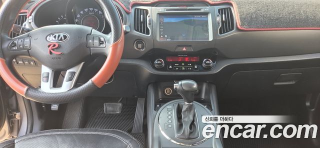Kia Sportage 2013 — photo 12