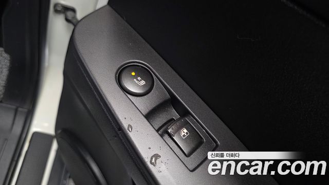 KG Mobility KORANDO 2017 — photo 16