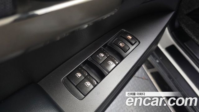 KG Mobility KORANDO 2017 — photo 19
