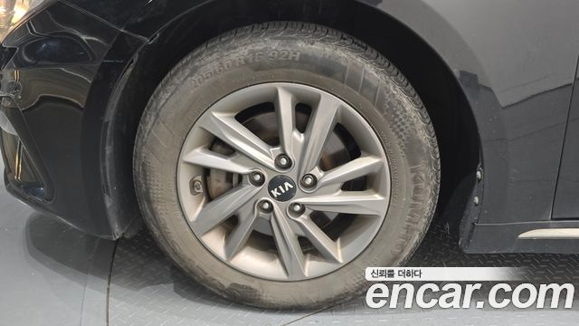 Kia K5 2019 — photo 5