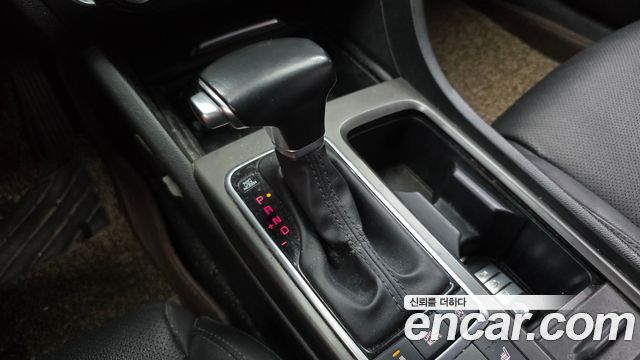 Kia K5 2019 — photo 9