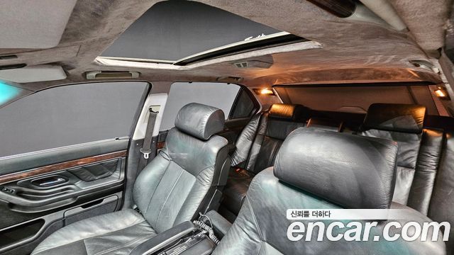 BMW 7-Series 2001 — photo 21