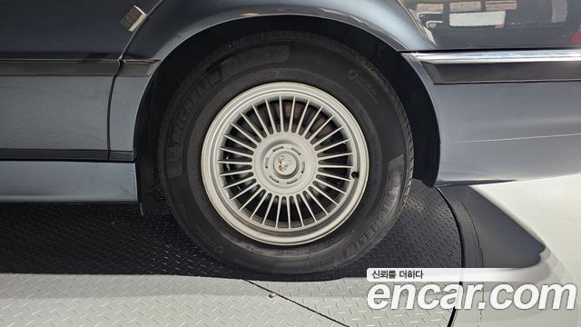 BMW 7-Series 2001 — photo 7