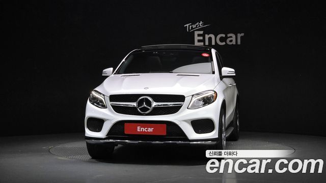Mercedes-Benz GLE-Class 2017 — photo 3