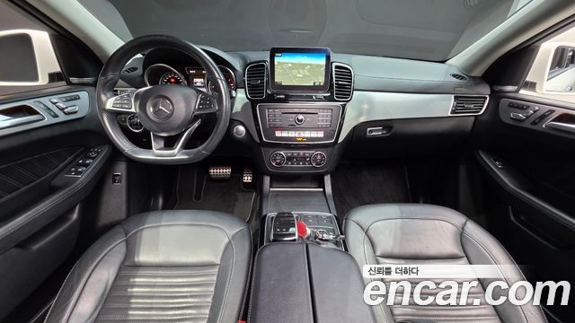 Mercedes-Benz GLE-Class 2017 — photo 7